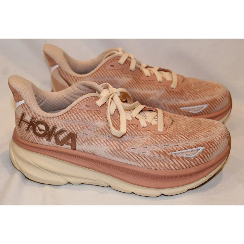 Hoka One Women's Clifton 9 Running Athletic Sneakers SANDSTONE SZ 6 NWOB